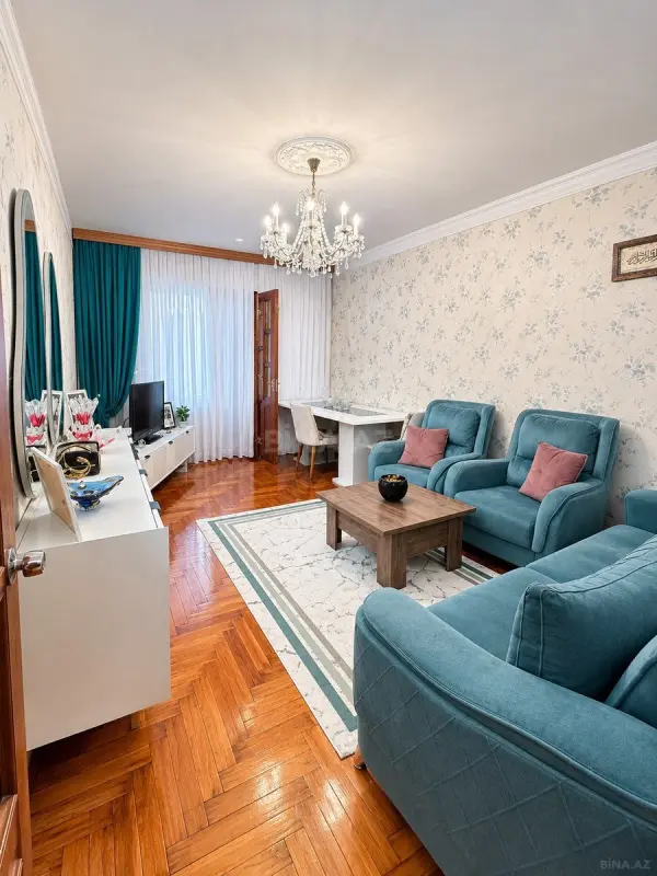 Satılır 2 otaqlı mənzil 70 m²