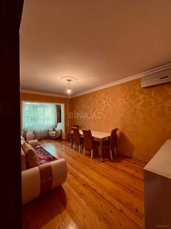 Kirayə verilir 3 otaqlı mənzil 90 m²