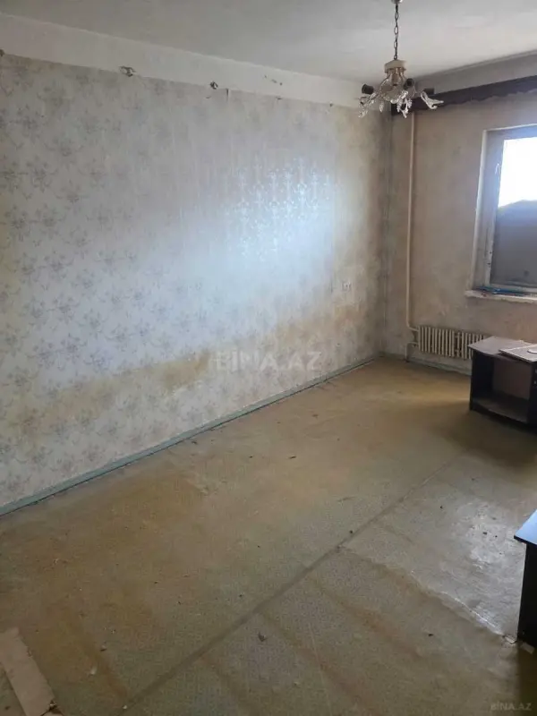 Satılır 4 otaqlı mənzil 118 m²