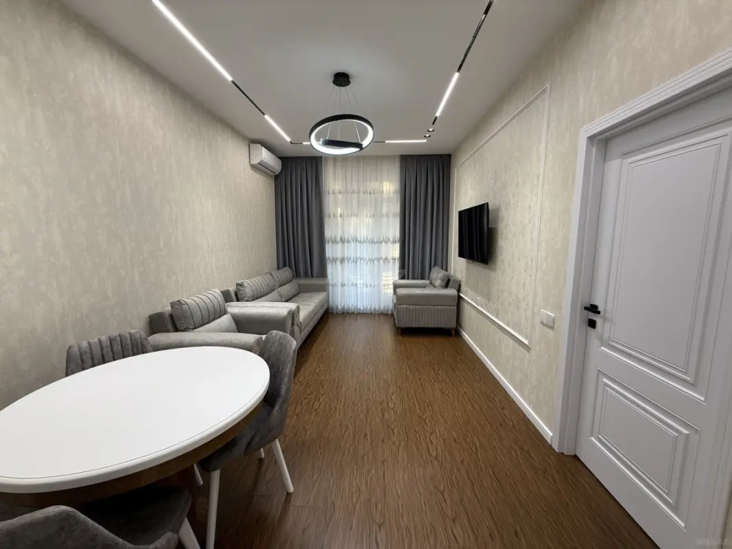 Kirayə verilir 3 otaqlı mənzil 110 m²