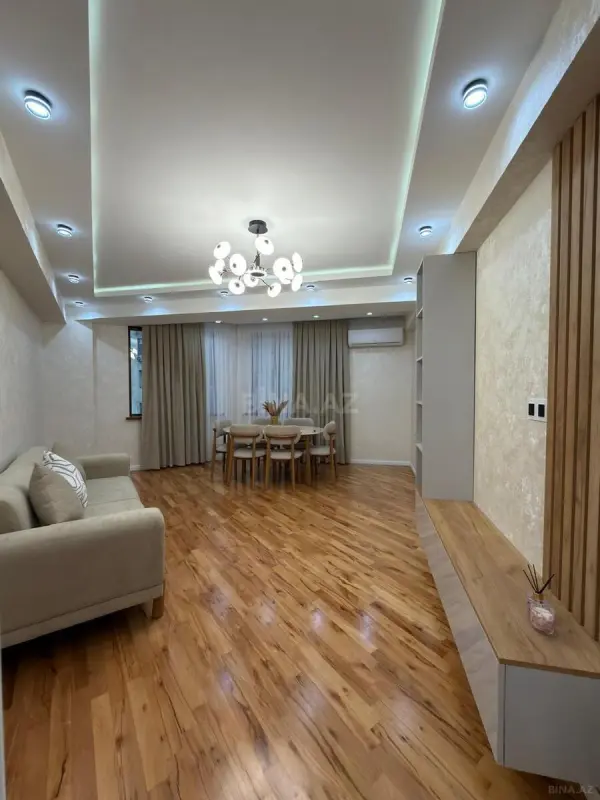 Satılır 2 otaqlı mənzil 65 m²