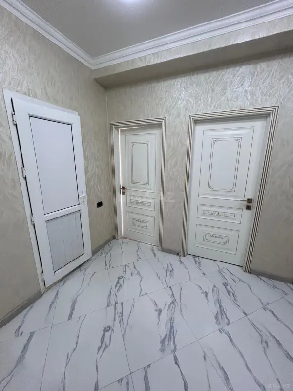 Satılır 2 otaqlı mənzil 63 m²