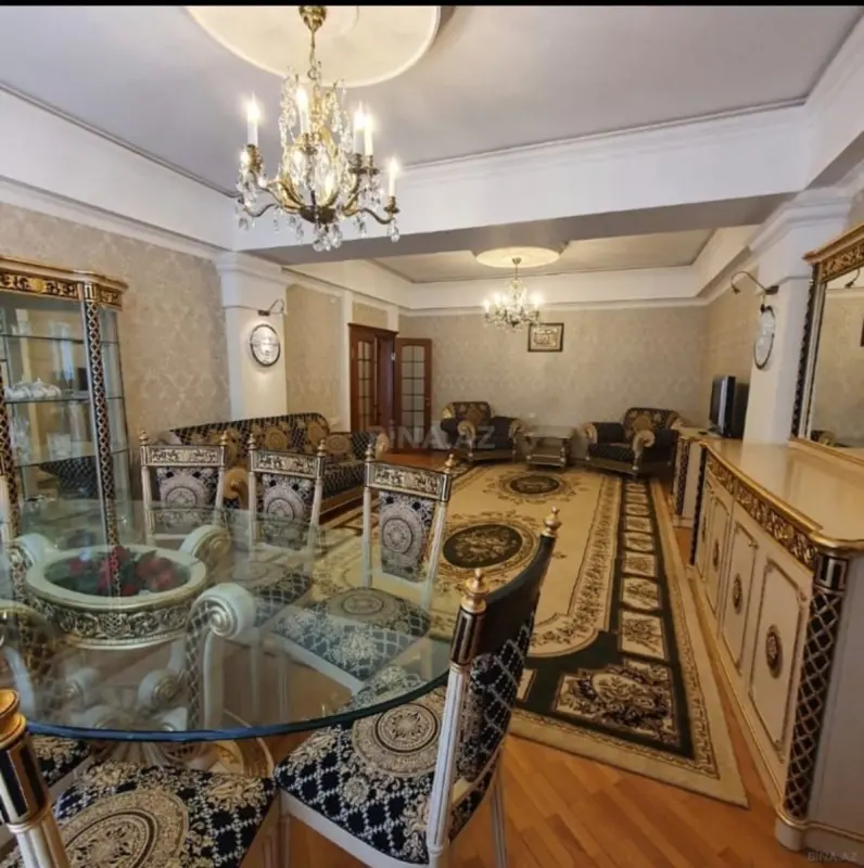 Satılır 2 otaqlı mənzil 100 m²
