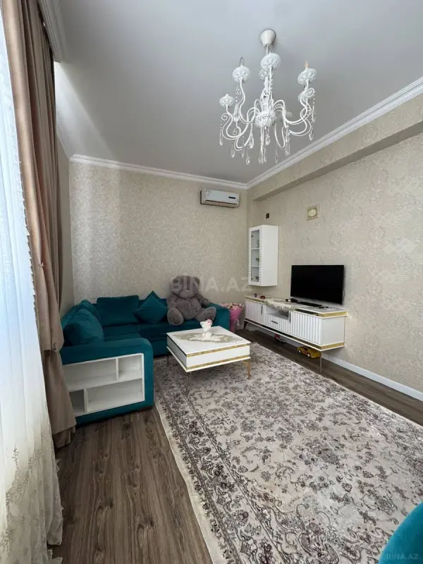 Satılır 2 otaqlı mənzil 67 m²