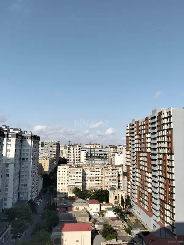Satılır 3 otaqlı mənzil 96 m²