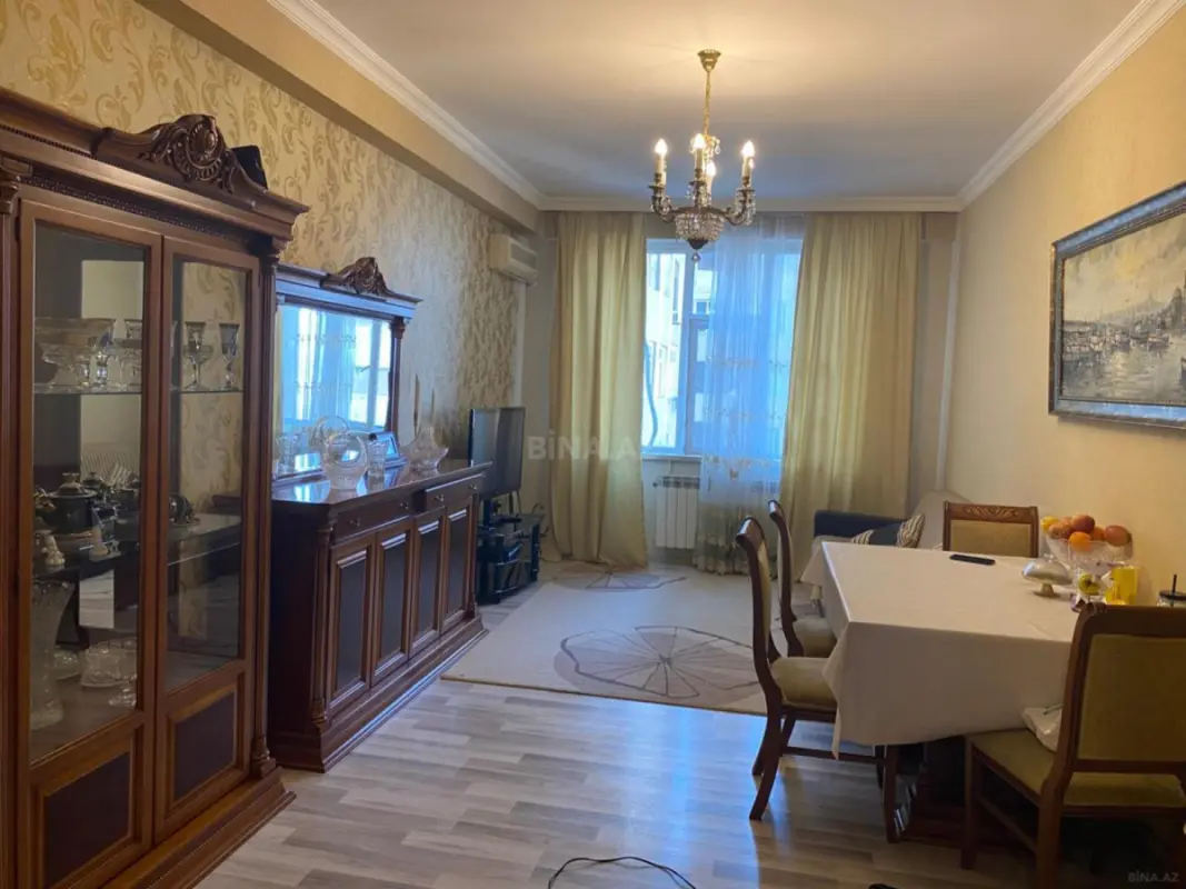 Satılır 3 otaqlı mənzil 90 m²