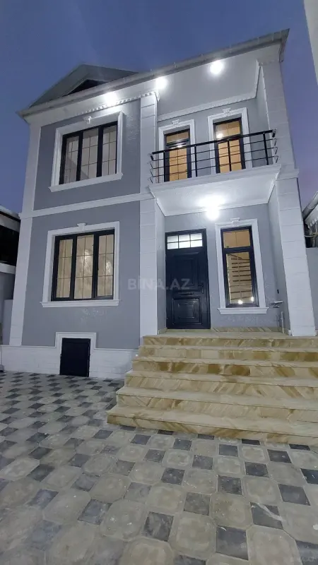 Satılır 4 otaqlı həyət evi 140 m²