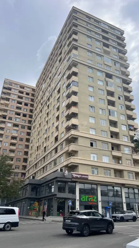 Satılır 2 otaqlı mənzil 56 m²