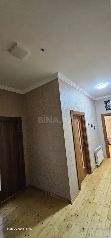 Kirayə verilir 2 otaqlı mənzil 74 m²