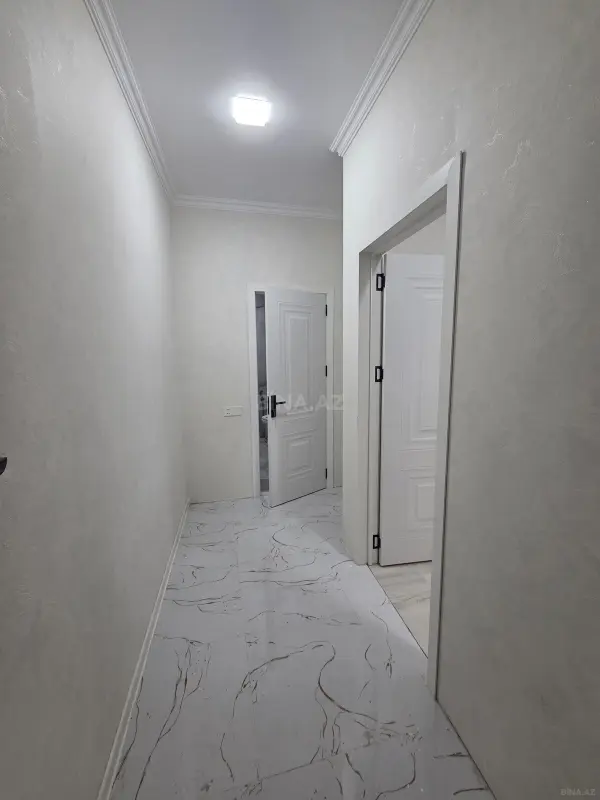 Kirayə verilir 2 otaqlı mənzil 61 m²