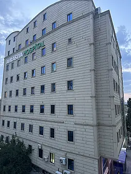 Kirayə verilir 3 otaqlı ofis 135 m² — Bakı 3 otaq 135.00 m²