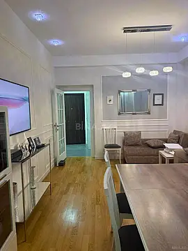 Kirayə verilir 2 otaqlı mənzil 65 m² — Bakı 2 otaq 65.00 m²