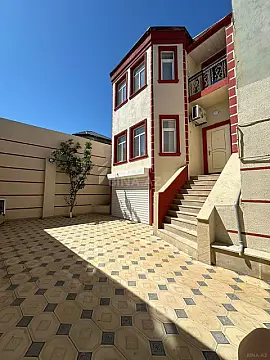 Kirayə verilir 4 otaqlı həyət evi 200 m² — Bakı, Badamdar 4 otaq 200.00 m²