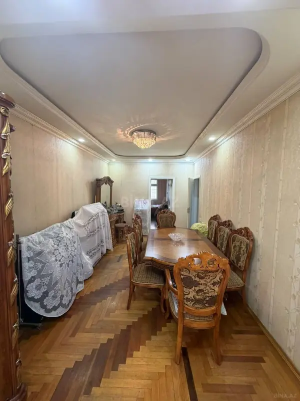 Satılır 2 otaqlı mənzil 75 m²