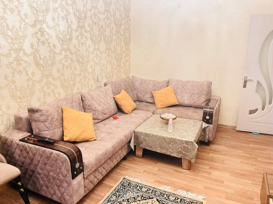 Satılır 2 otaqlı mənzil 64 m²