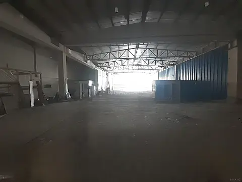 Kirayə verilir obyekt 950 m² — Bakı, Hökməli 950.00 m²
