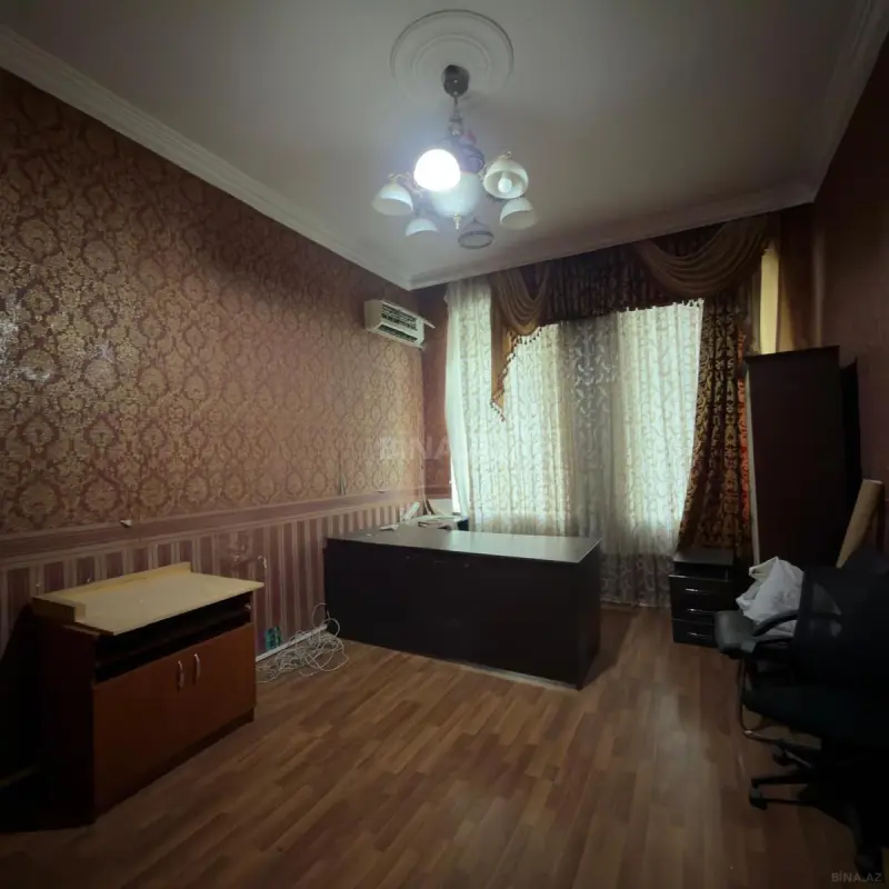 Kirayə verilir obyekt 320 m²