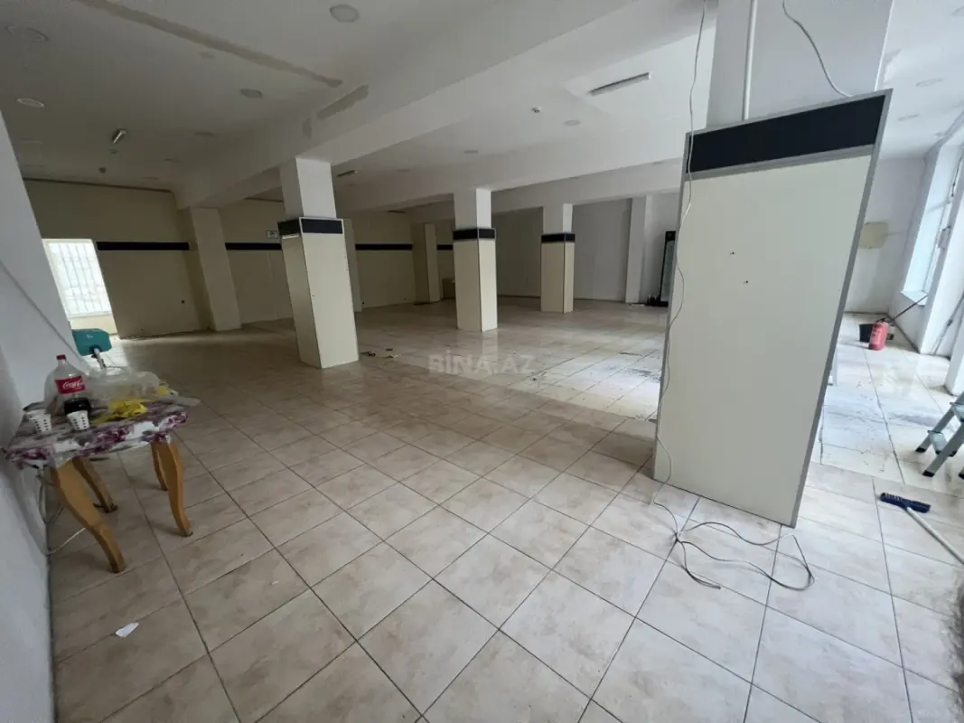 Kirayə verilir obyekt 200 m²