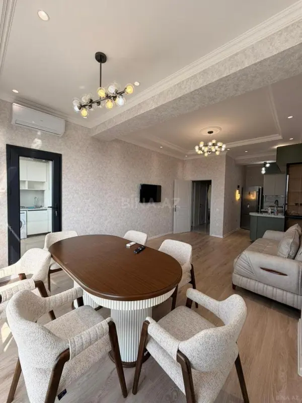Kirayə verilir 2 otaqlı mənzil 66 m²