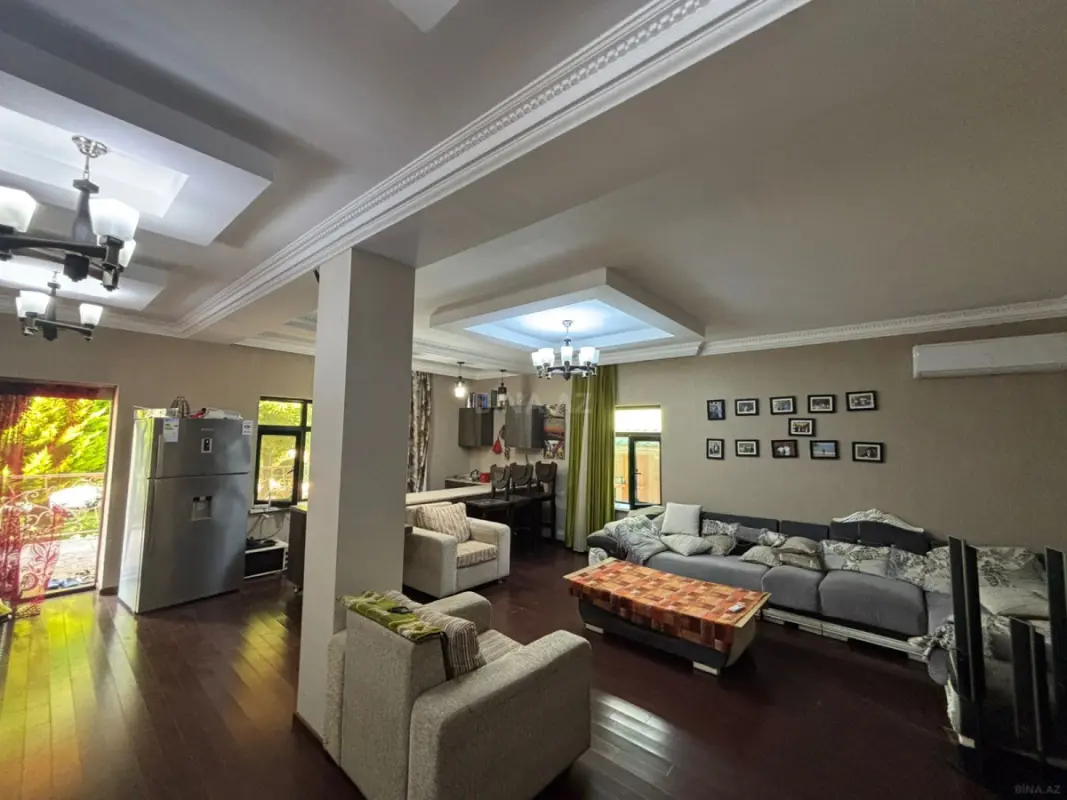 Satılır 8 otaqlı həyət evi 154 m²
