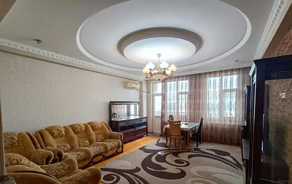 Kirayə verilir 3 otaqlı mənzil 135 m² — Bakı, Xətai 3 otaq 135.00 m²