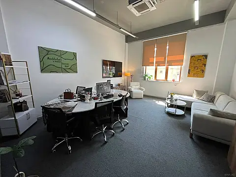 Kirayə verilir 1 otaqlı ofis 45 m² — Bakı, Nərimanov 1 otaq 45.00 m²