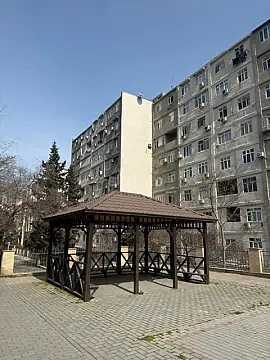 Satılır 2 otaqlı mənzil 50 m² — Bakı, Memar Əcəmi yanı 2 otaq 50.00 m²