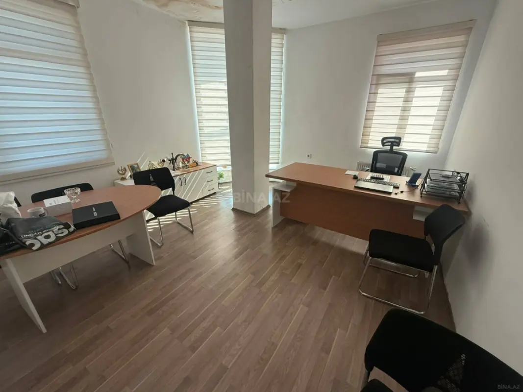 Kirayə verilir 3 otaqlı ofis 100 m²