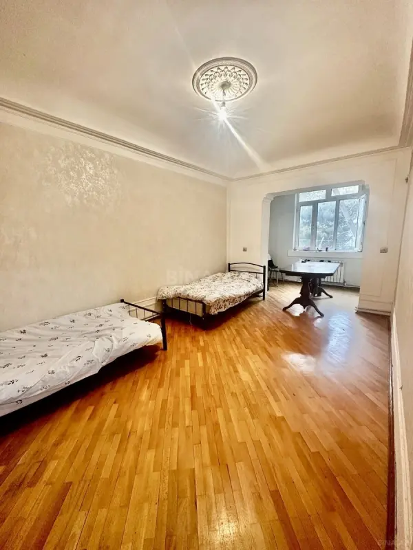 Satılır 3 otaqlı mənzil 70 m²