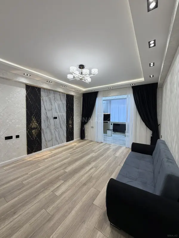 Satılır 2 otaqlı mənzil 67 m²