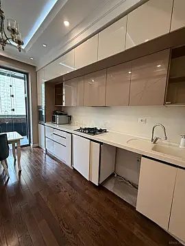 Kirayə verilir 3 otaqlı mənzil 110 m² — Bakı, İnşaatçılar 3 otaq 110.00 m²
