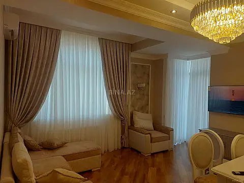 Kirayə verilir 3 otaqlı mənzil 121 m² — Bakı, Nərimanov 3 otaq 121.00 m²