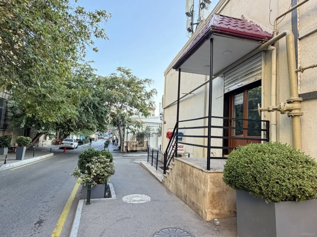 Kirayə verilir obyekt 64 m²