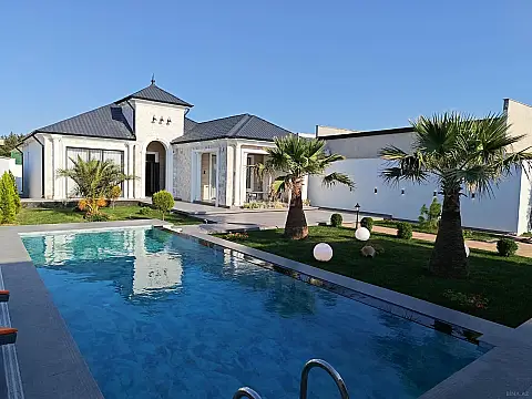 Satılır 5 otaqlı həyət evi 200 m² — Bakı, Mərdəkan 5 otaq 200.00 m²