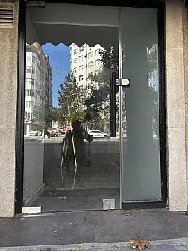 Kirayə verilir obyekt 30 m² — Bakı, İnşaatçılar 30.00 m²