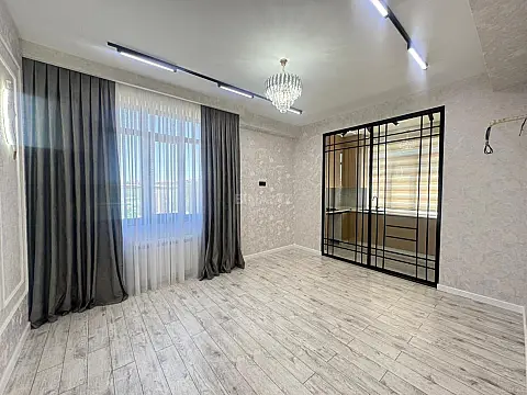 Satılır 3 otaqlı mənzil 73 m² — Bakı, Yeni Günəşli 3 otaq 73.00 m²