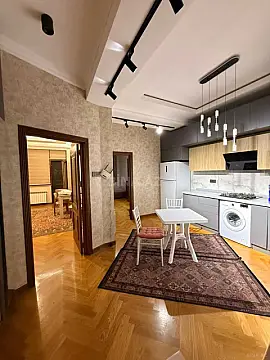 Kirayə verilir 2 otaqlı mənzil 70 m² — Bakı, Əhmədli 2 otaq 70.00 m²