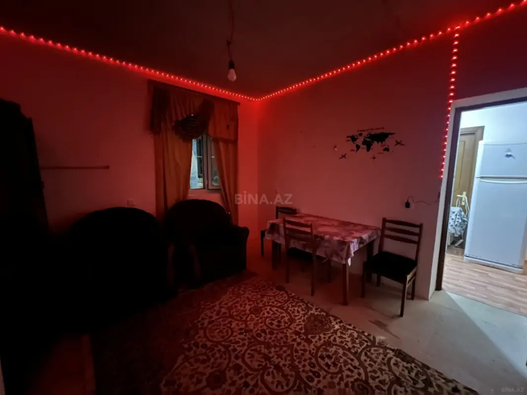 Kirayə verilir 2 otaqlı həyət evi 60 m²