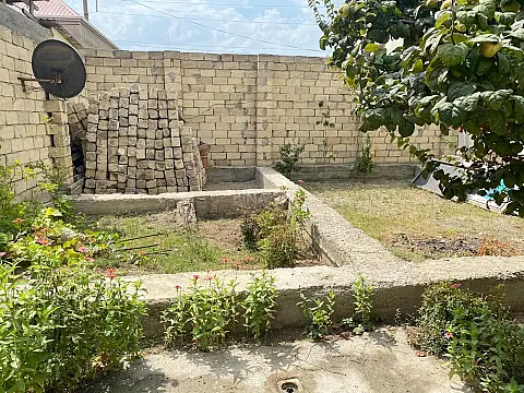 Satılır 3 otaqlı həyət evi 100 m² — Bakı, M.Ə.Rəsulzadə qəs. 3 otaq 100.00 m²