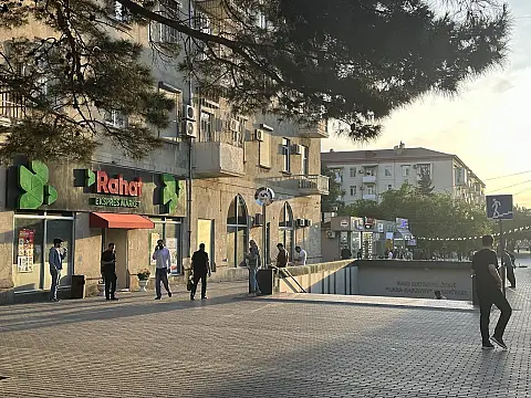 Satılır 3 otaqlı mənzil 85 m² — Bakı 3 otaq 85.00 m²