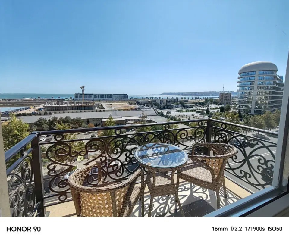 Kirayə verilir 3 otaqlı mənzil 150 m²