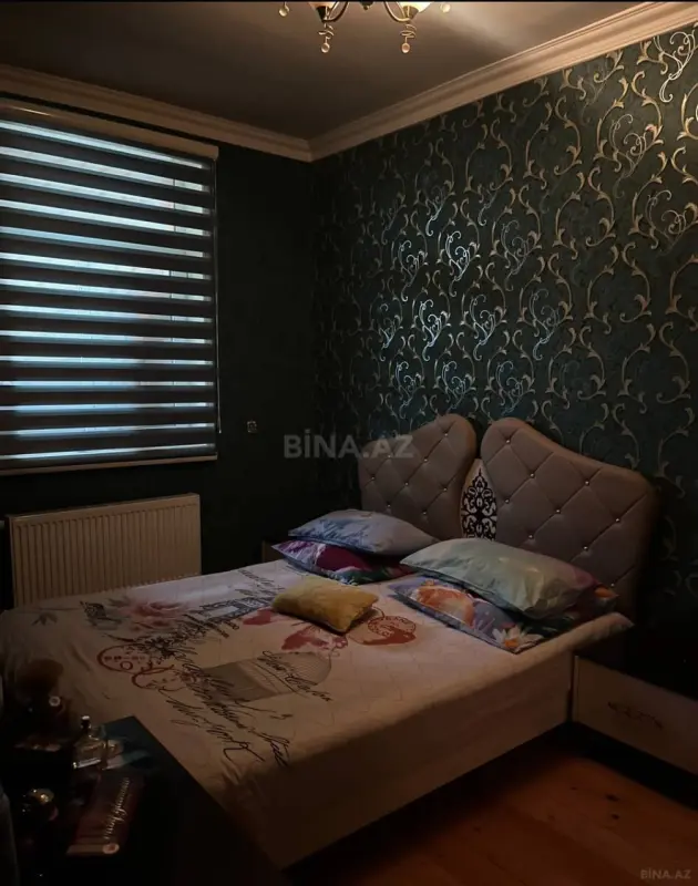 Kirayə verilir 3 otaqlı mənzil 140 m²