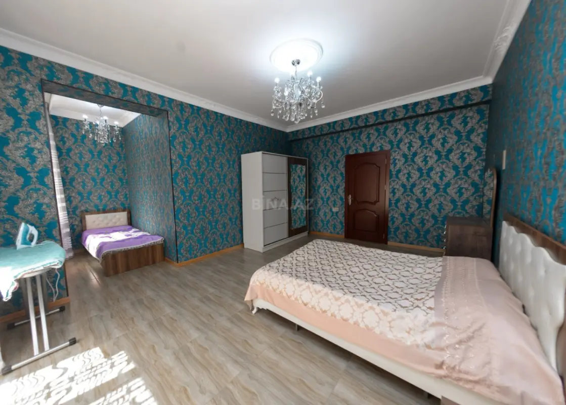 Kirayə verilir 2 otaqlı mənzil 94 m²