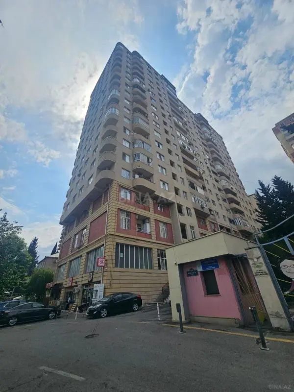 Satılır 3 otaqlı mənzil 72 m²