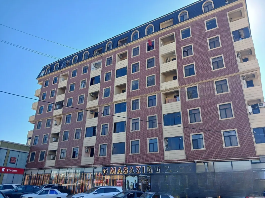 Satılır 2 otaqlı mənzil 82 m²