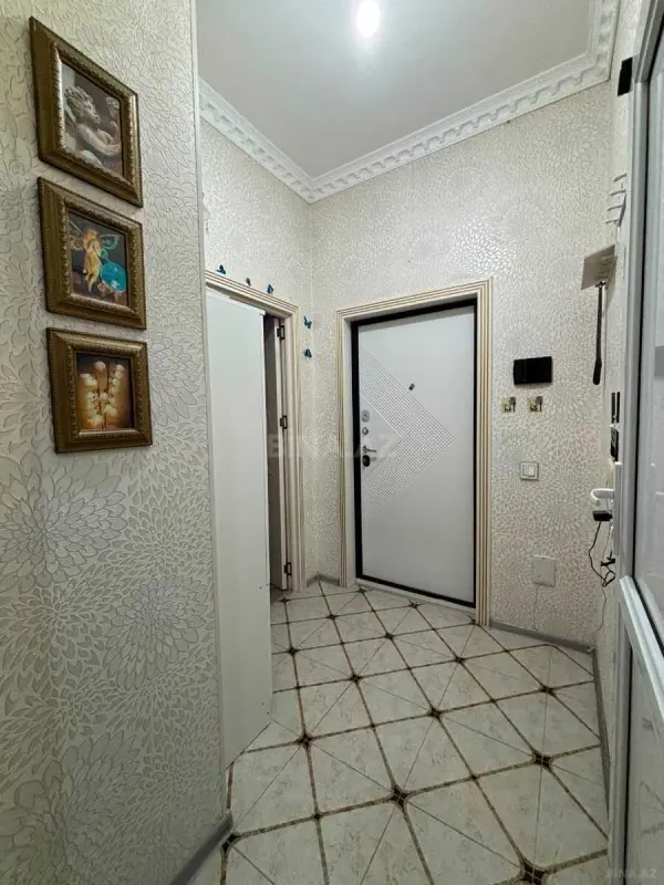 Satılır 1 otaqlı mənzil 35 m²