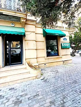 Kirayə verilir obyekt 105 m² — Bakı, Nizami 105.00 m²