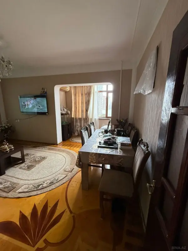 Satılır 2 otaqlı mənzil 58 m²