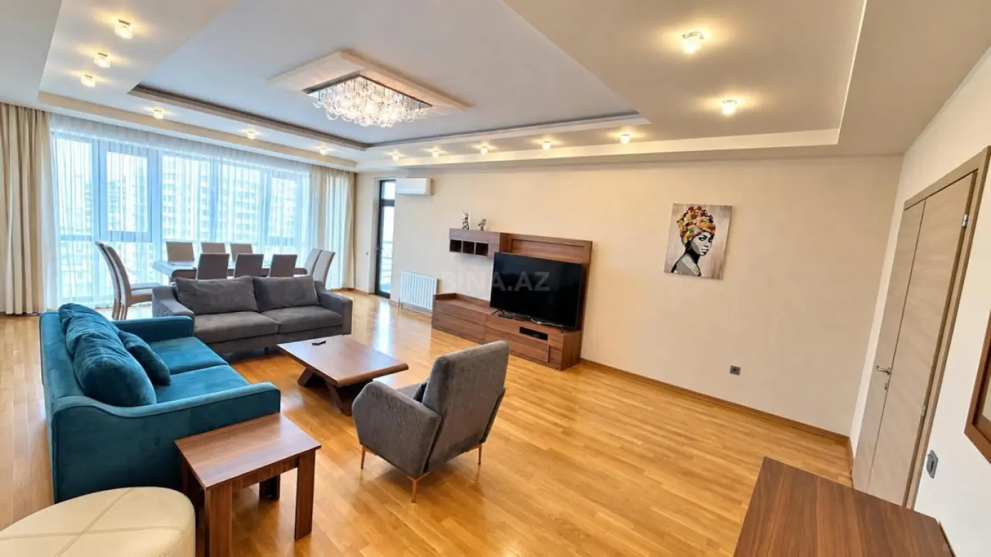 Kirayə verilir 4 otaqlı mənzil 200 m²
