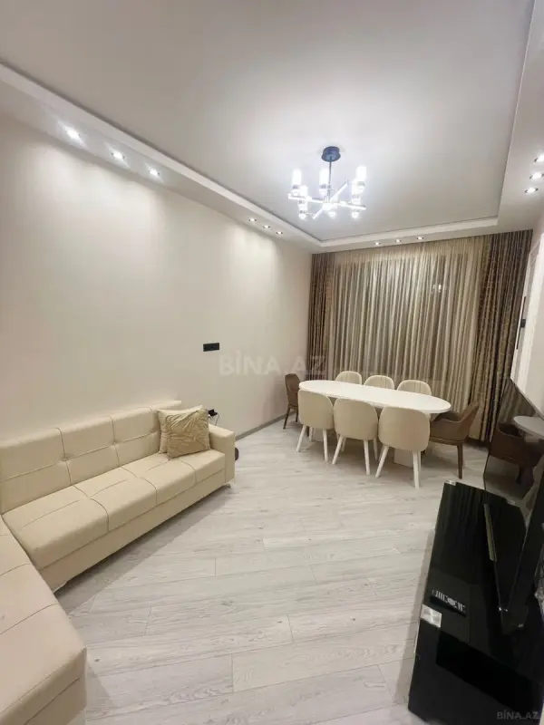 Satılır 2 otaqlı mənzil 71 m²